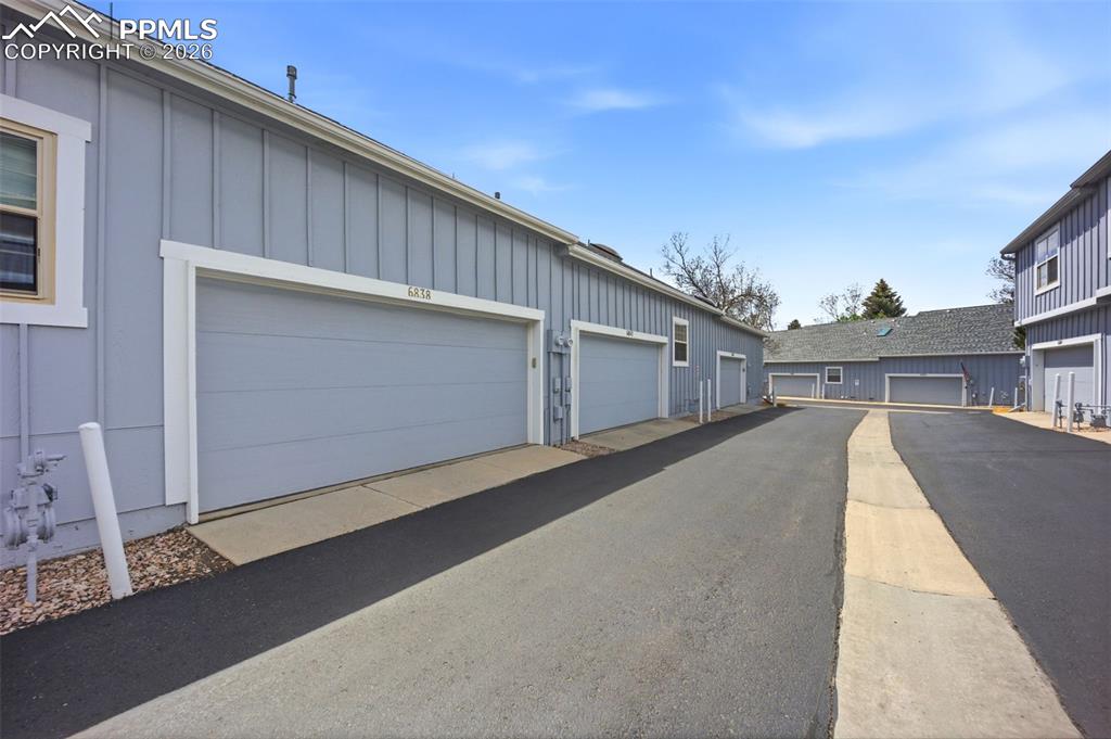 6838 Los Reyes Circle Colorado Springs CO 80918