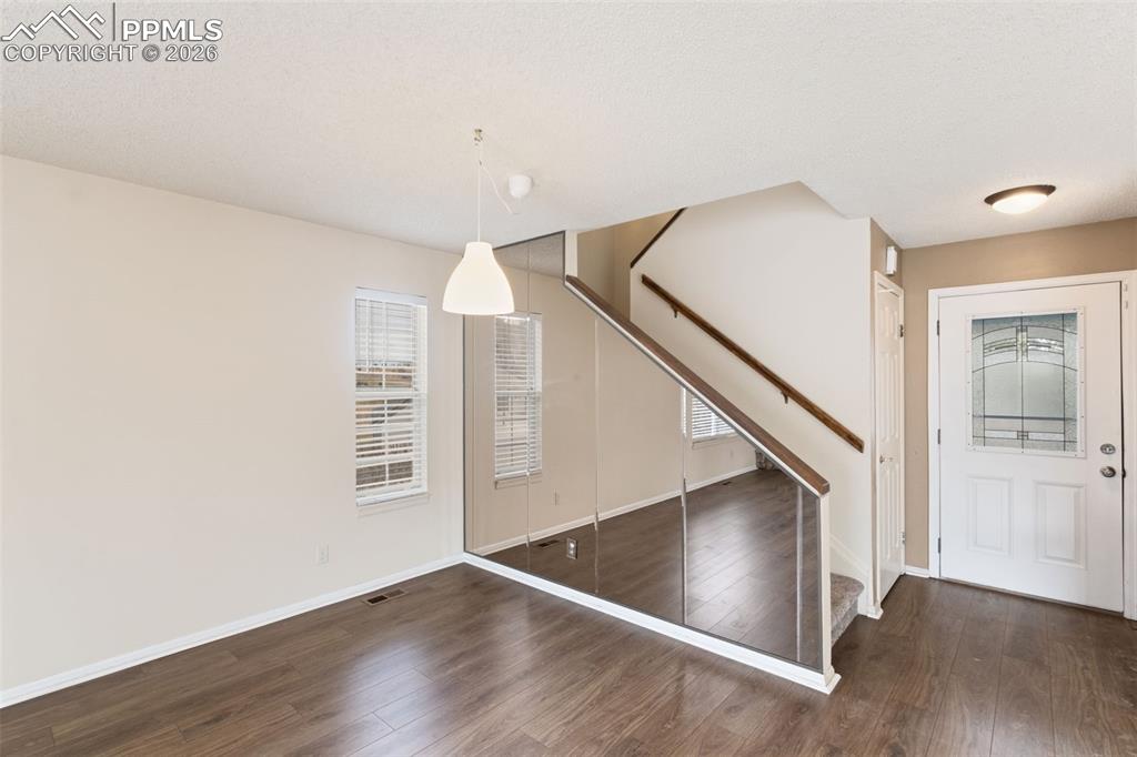282 Cobblestone Drive Colorado Springs CO 80906