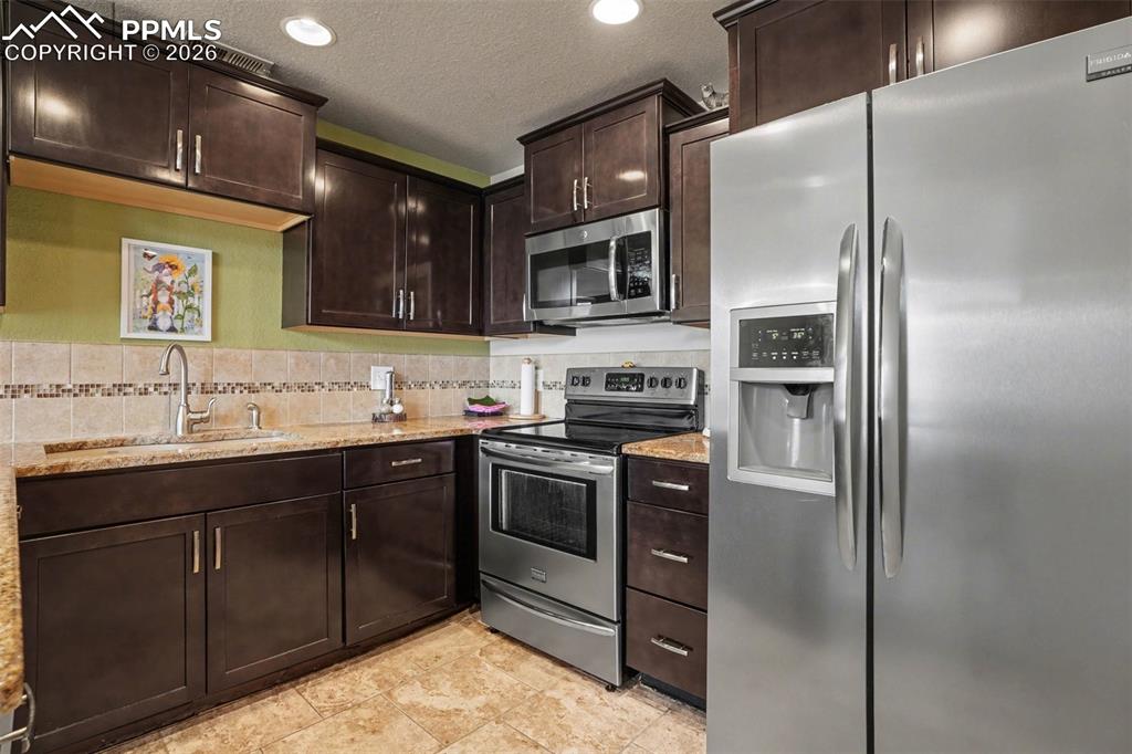 2112 Denton Grove Colorado Springs CO 80919