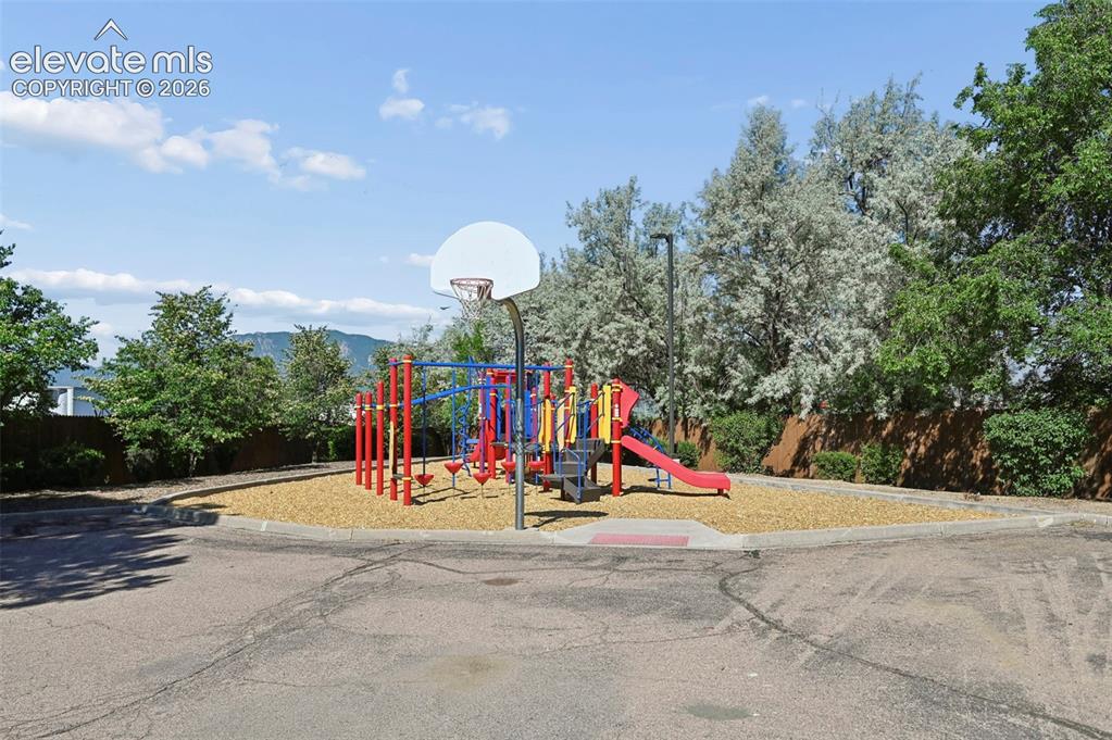 4341 Charleston Drive Colorado Springs CO 80916