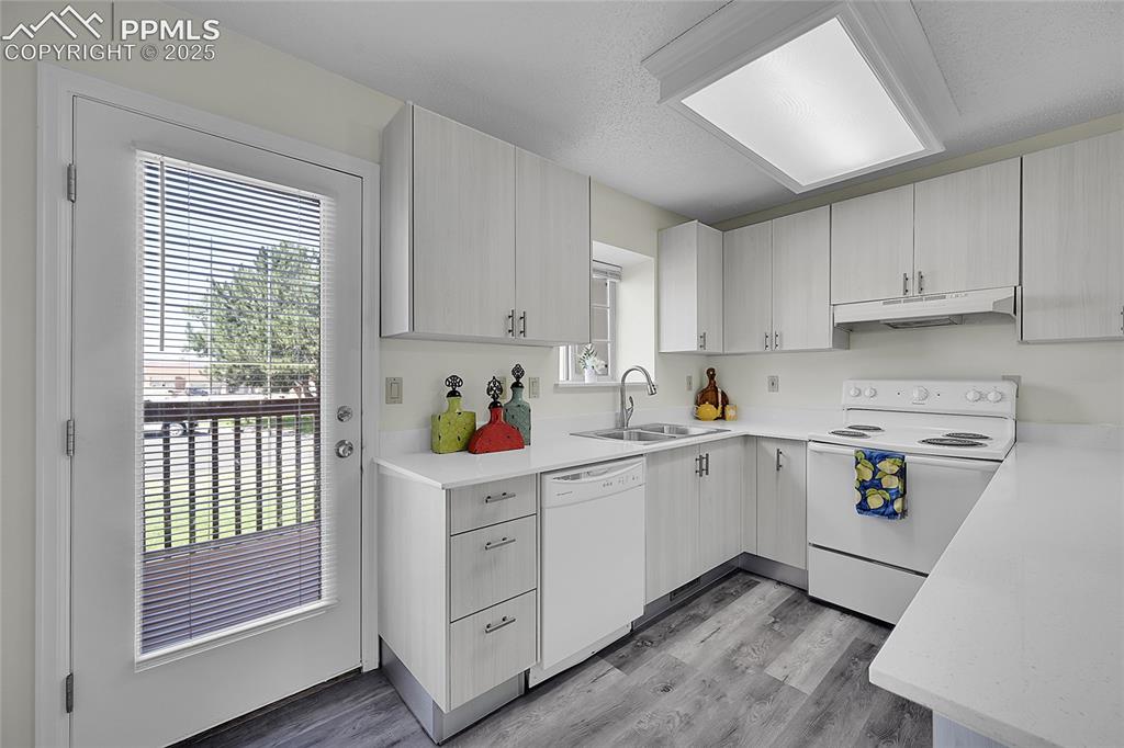 6737 Overland Drive Colorado Springs CO 80919
