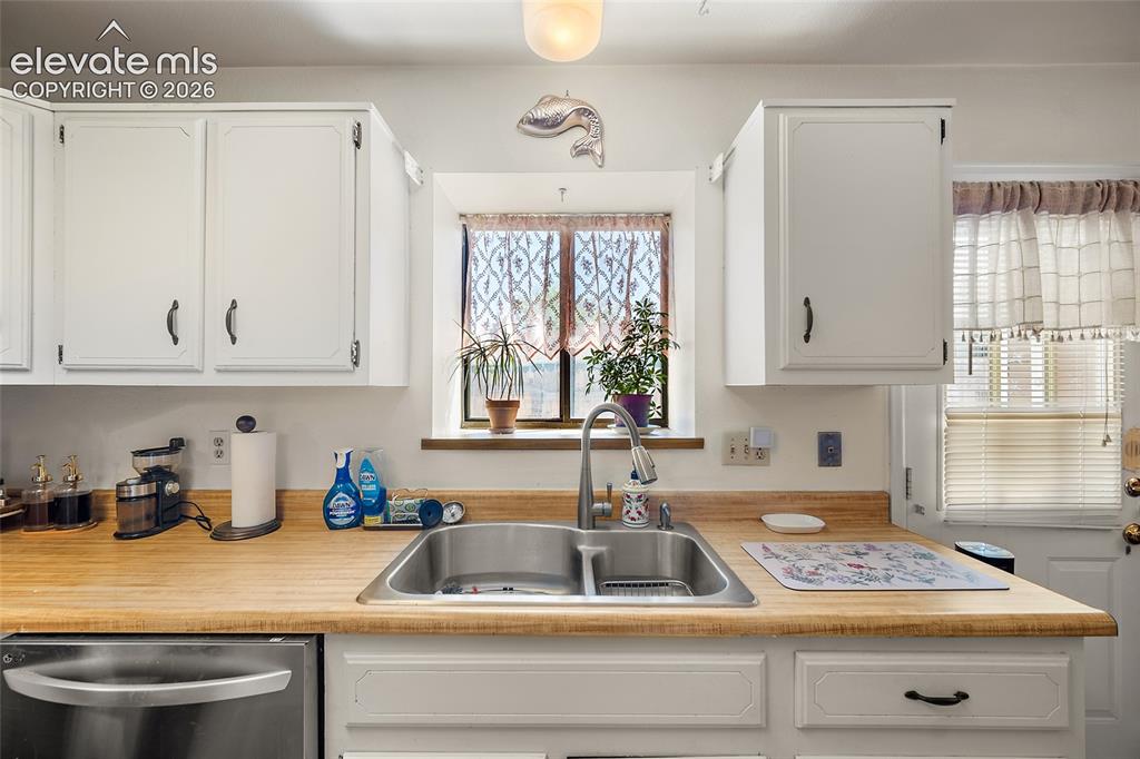 885 London Green Way Colorado Springs CO 80906