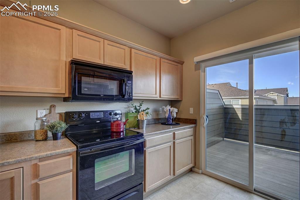 5653 Saint Patrick View Colorado Springs CO 80923