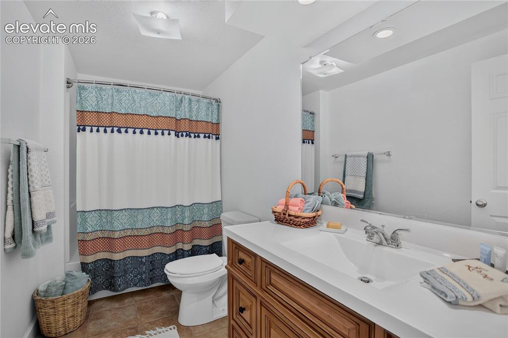 2460 Hamlet Lane Colorado Springs CO 80918