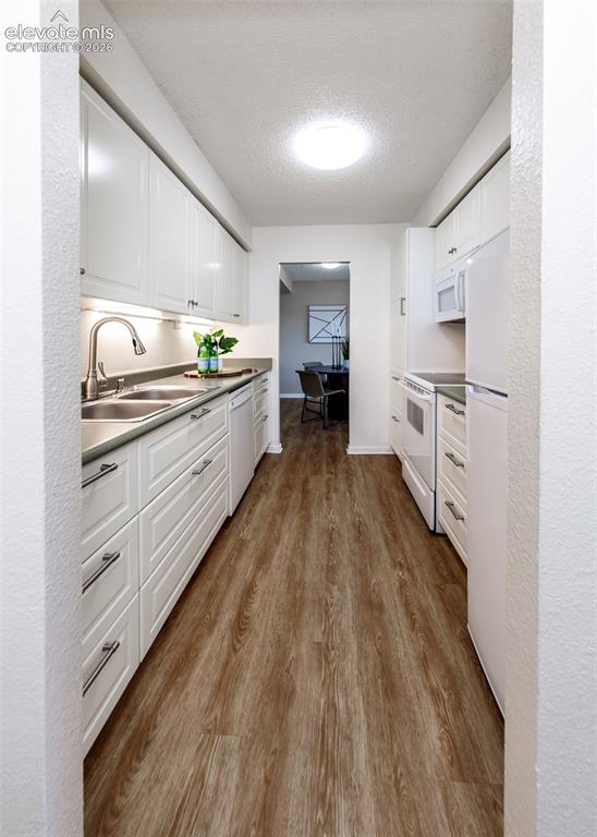 411 Lakewood Circle Colorado Springs CO 80910
