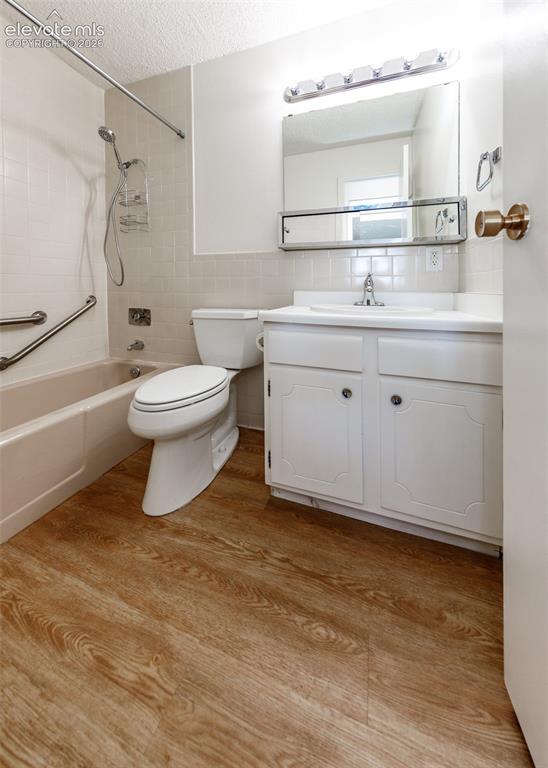 411 Lakewood Circle Colorado Springs CO 80910