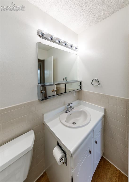 411 Lakewood Circle Colorado Springs CO 80910