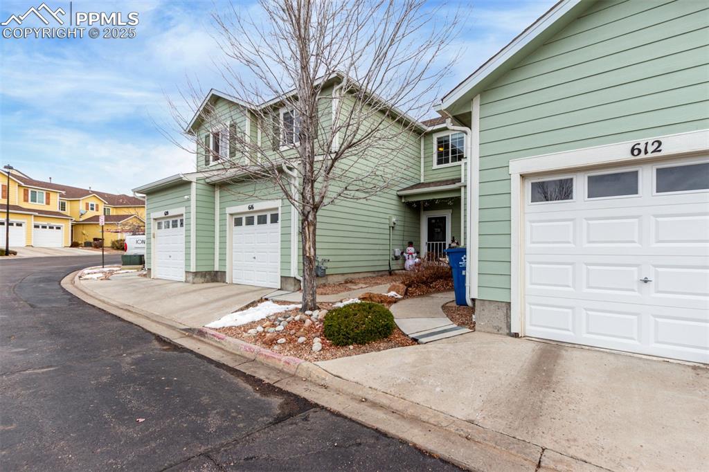 616 Hailey Glenn View Colorado Springs CO 80916