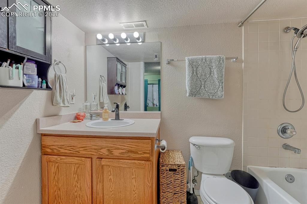 6749 Rio Bravo Grove Colorado Springs CO 80922