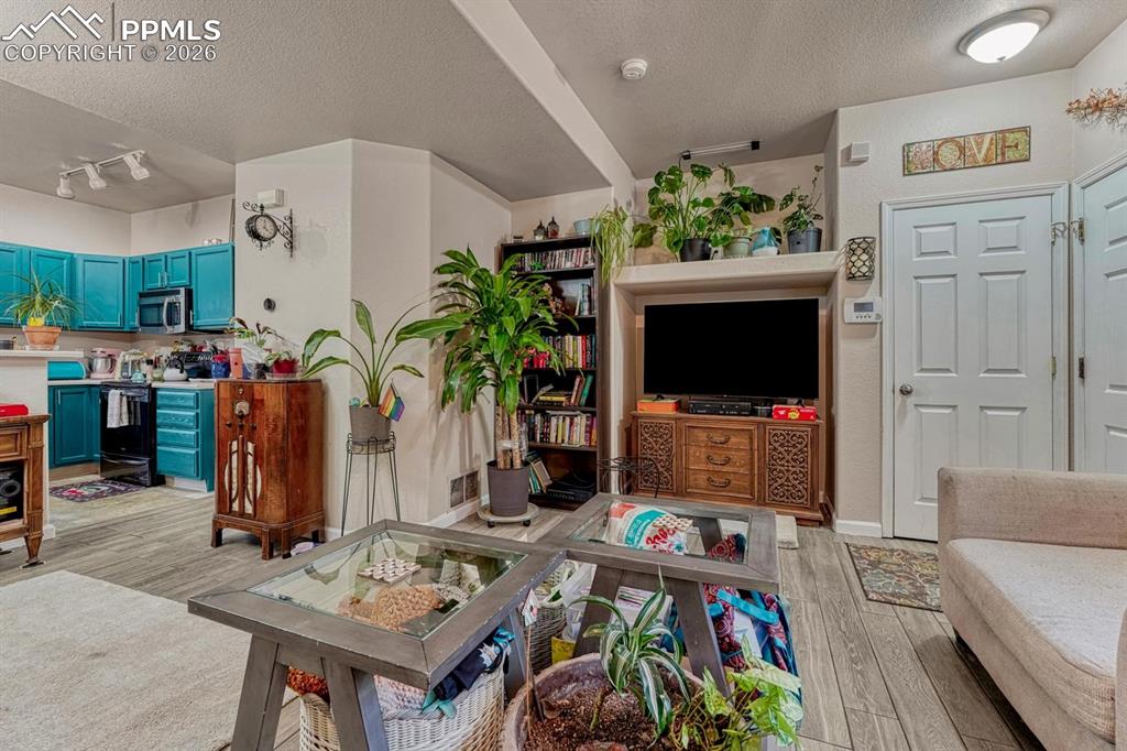 6749 Rio Bravo Grove Colorado Springs CO 80922