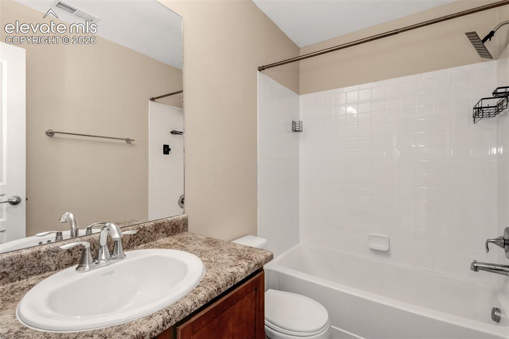 5639 Celtic Cross Grove Colorado Springs CO 80923