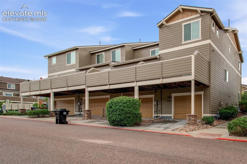 5639 Celtic Cross Grove Colorado Springs CO 80923