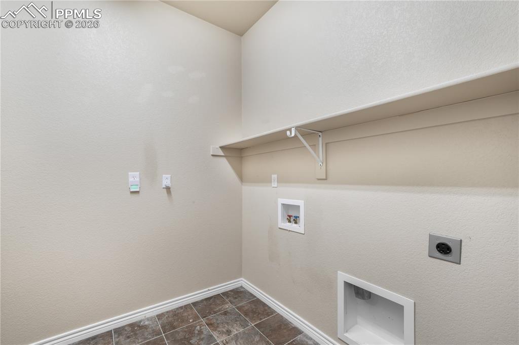 3329 Gladstone Creek Point Colorado Springs CO 80908