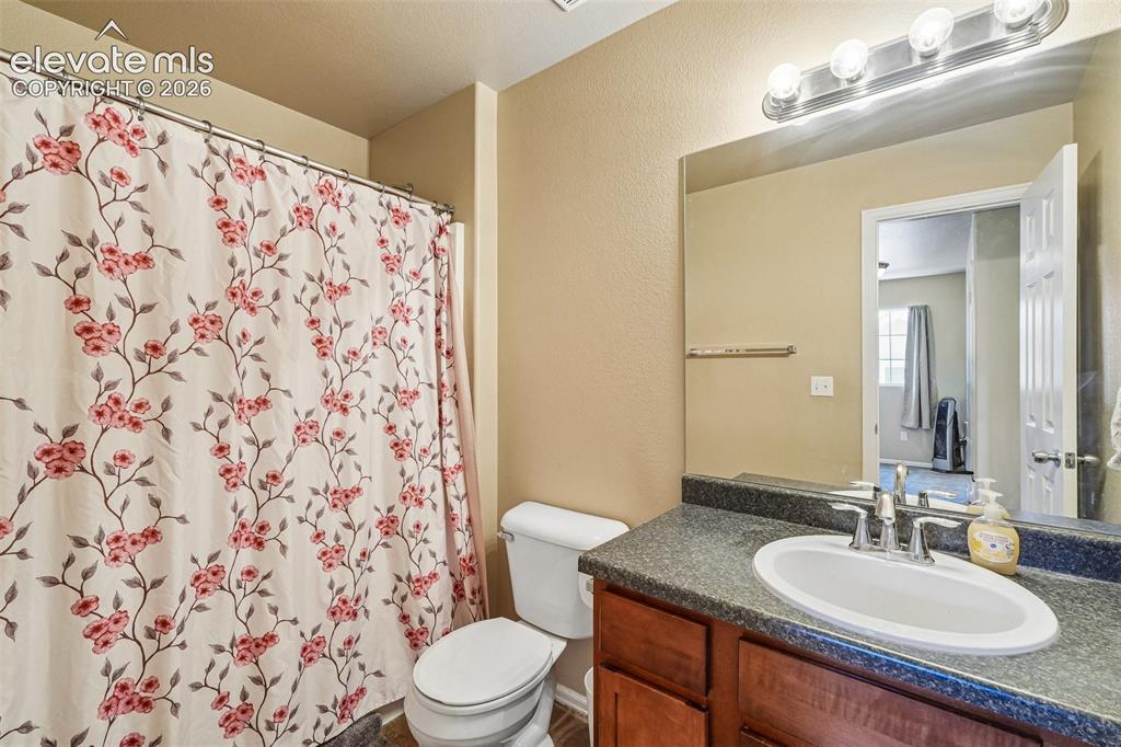 5342 Canadian Rose View Colorado Springs CO 80916