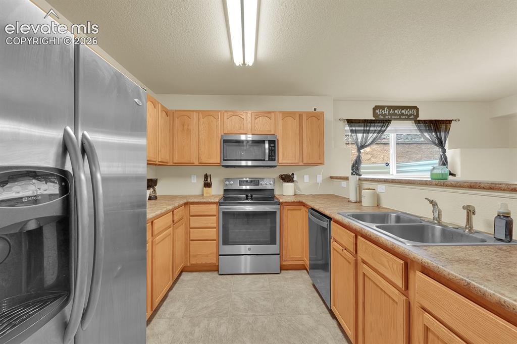 2280 E La Salle Street Colorado Springs CO 80909