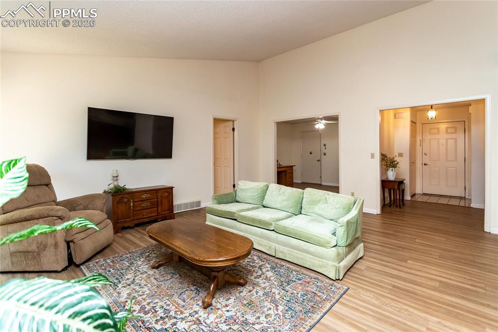2053 Windham Way Colorado Springs CO 80906