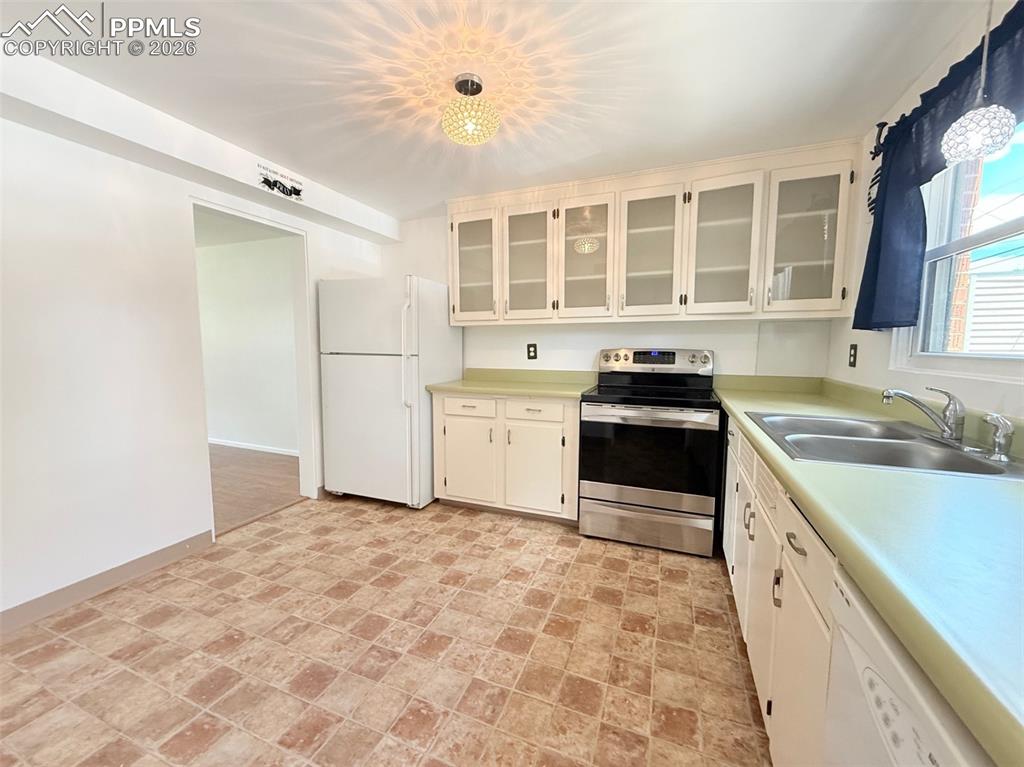 2443 Paseo Road Colorado Springs CO 80907