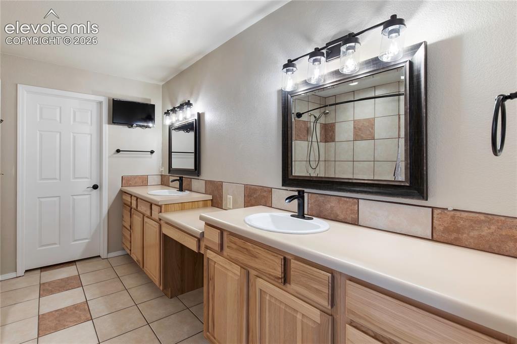 960 Ponderosa Way Woodland Park CO 80863