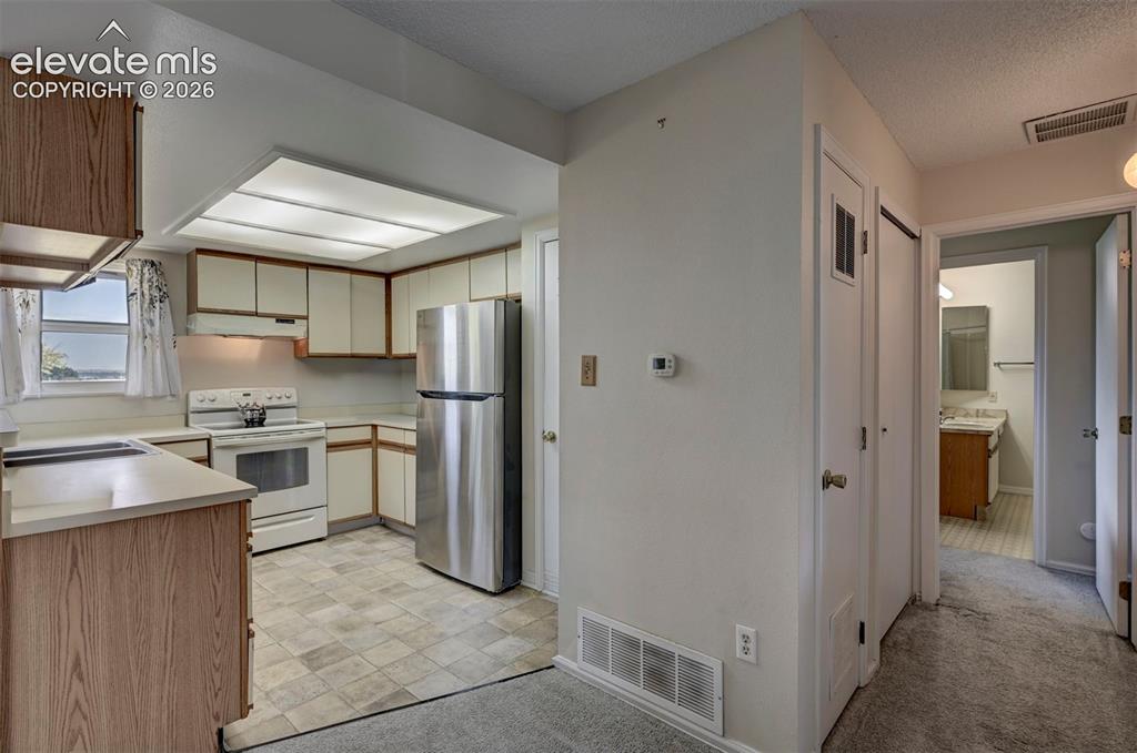 1016 Moorings Drive Colorado Springs CO 80906