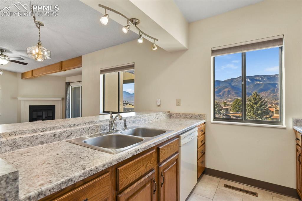 1130 Fontmore Road Colorado Springs CO 80904