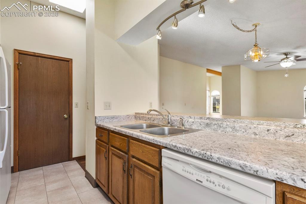1130 Fontmore Road Colorado Springs CO 80904