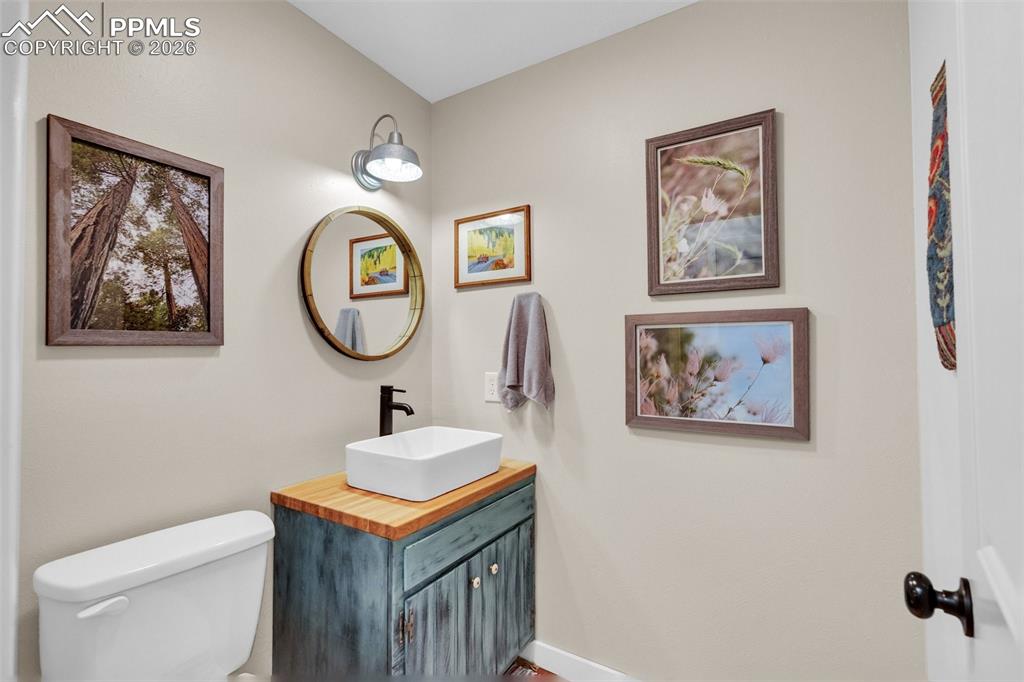 4452 Sentinel Rock Larkspur CO 80118