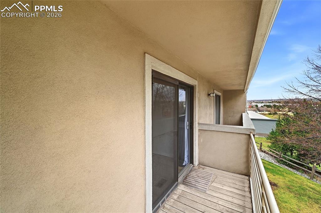 6907 Gayle Lyn Lane Colorado Springs CO 80919