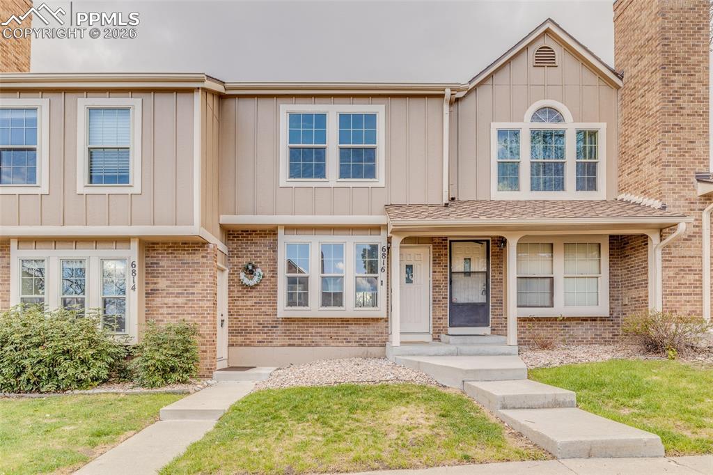 6816 Ravencrest Drive Colorado Springs CO 80919