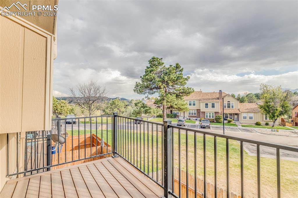6816 Ravencrest Drive Colorado Springs CO 80919