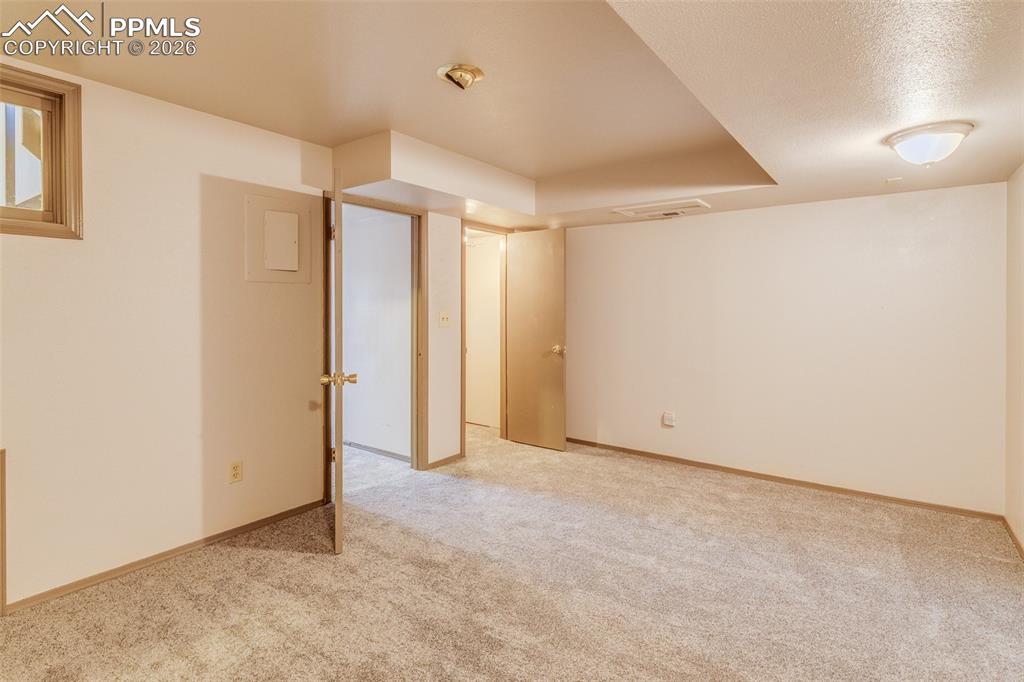 6816 Ravencrest Drive Colorado Springs CO 80919