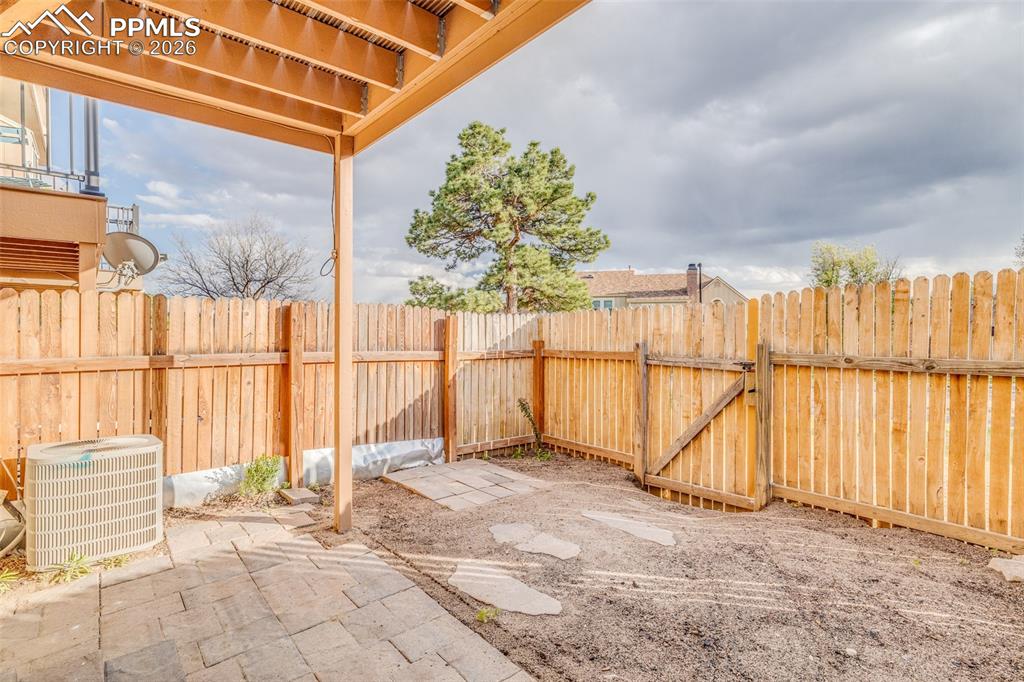 6816 Ravencrest Drive Colorado Springs CO 80919