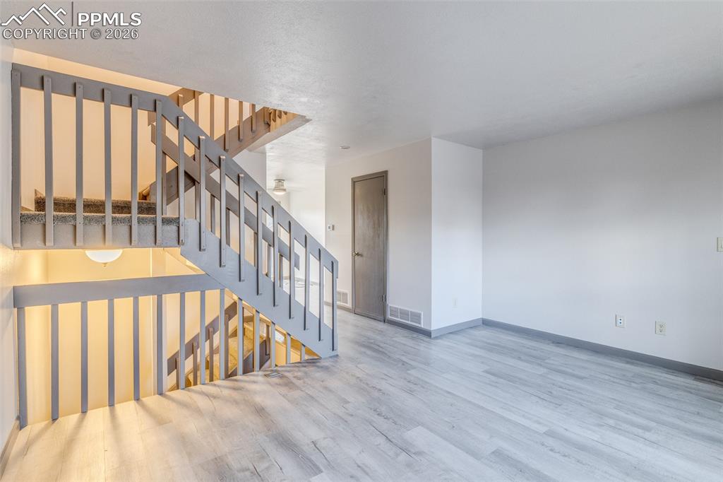6816 Ravencrest Drive Colorado Springs CO 80919