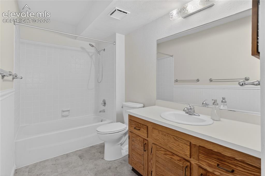 329 El Paso Boulevard Manitou Springs CO 80829
