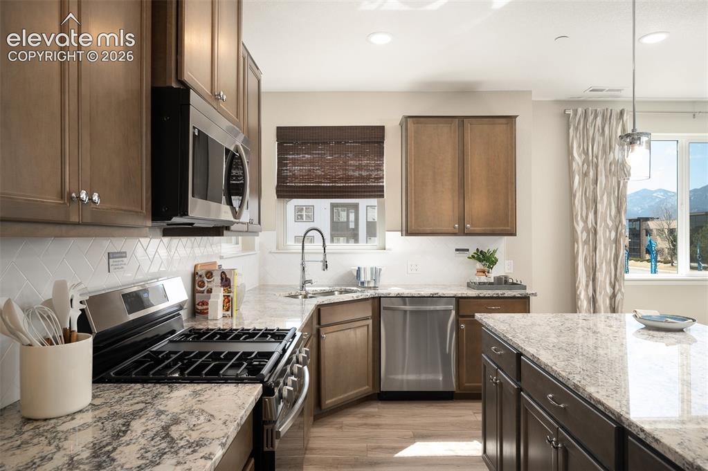 3404 Berg Point Colorado Springs CO 80907