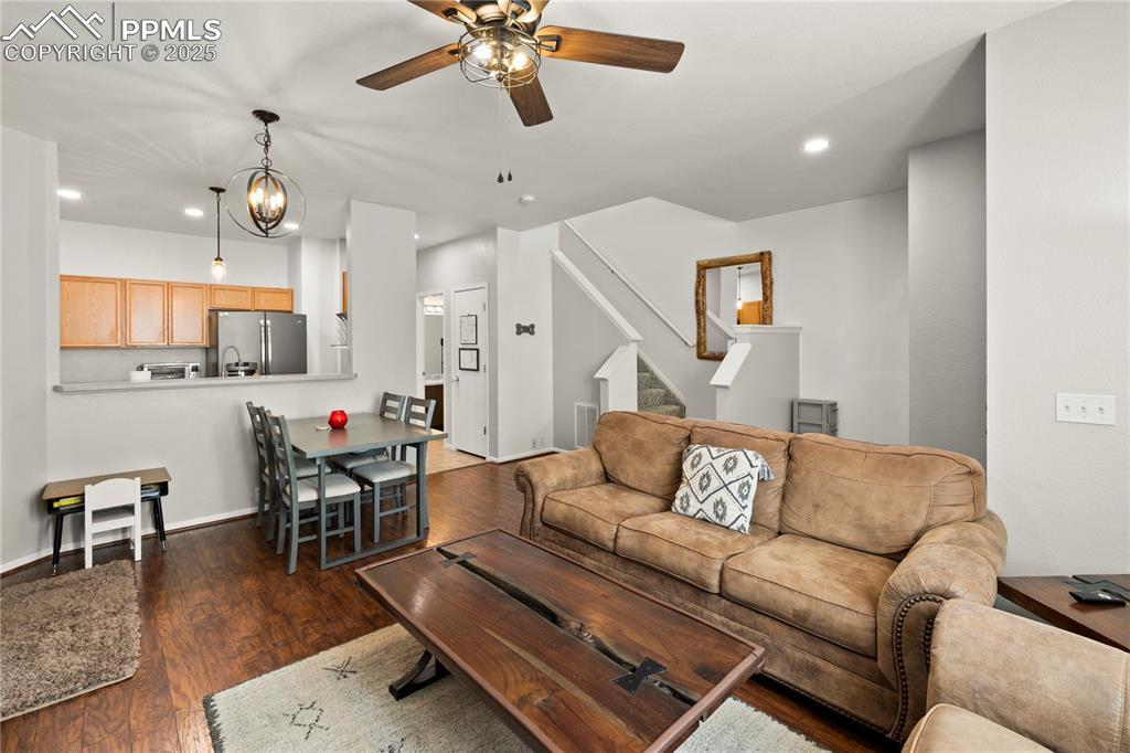 2220 Whale Point Colorado Springs CO 80951
