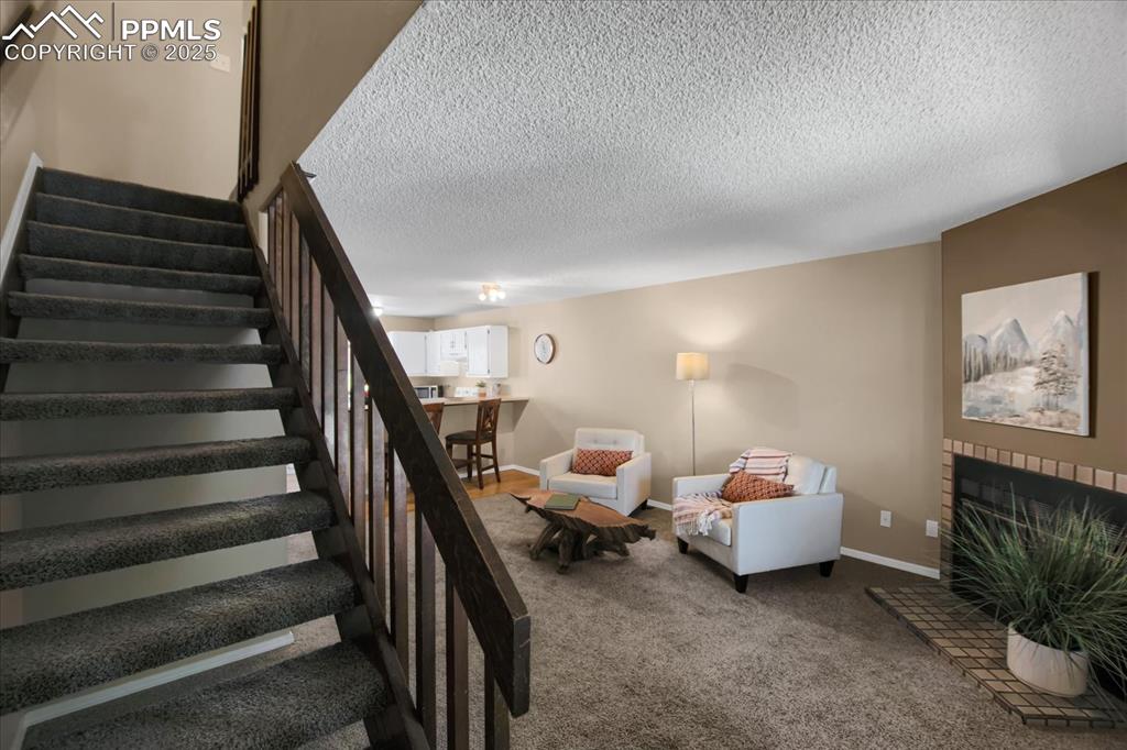 6831 Mountain Top Lane Colorado Springs CO 80919