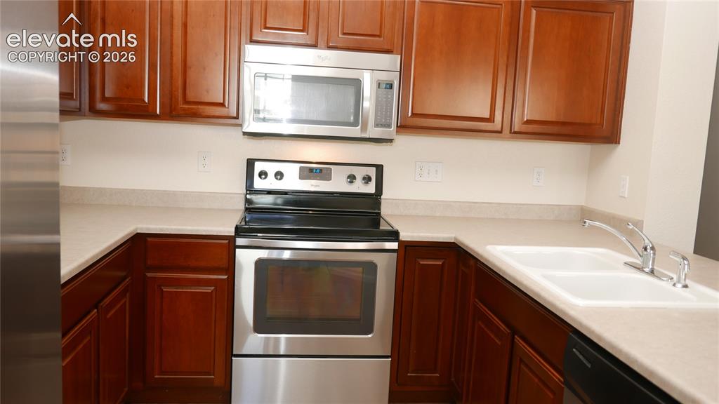 8728 Eckberg Heights Colorado Springs CO 80924