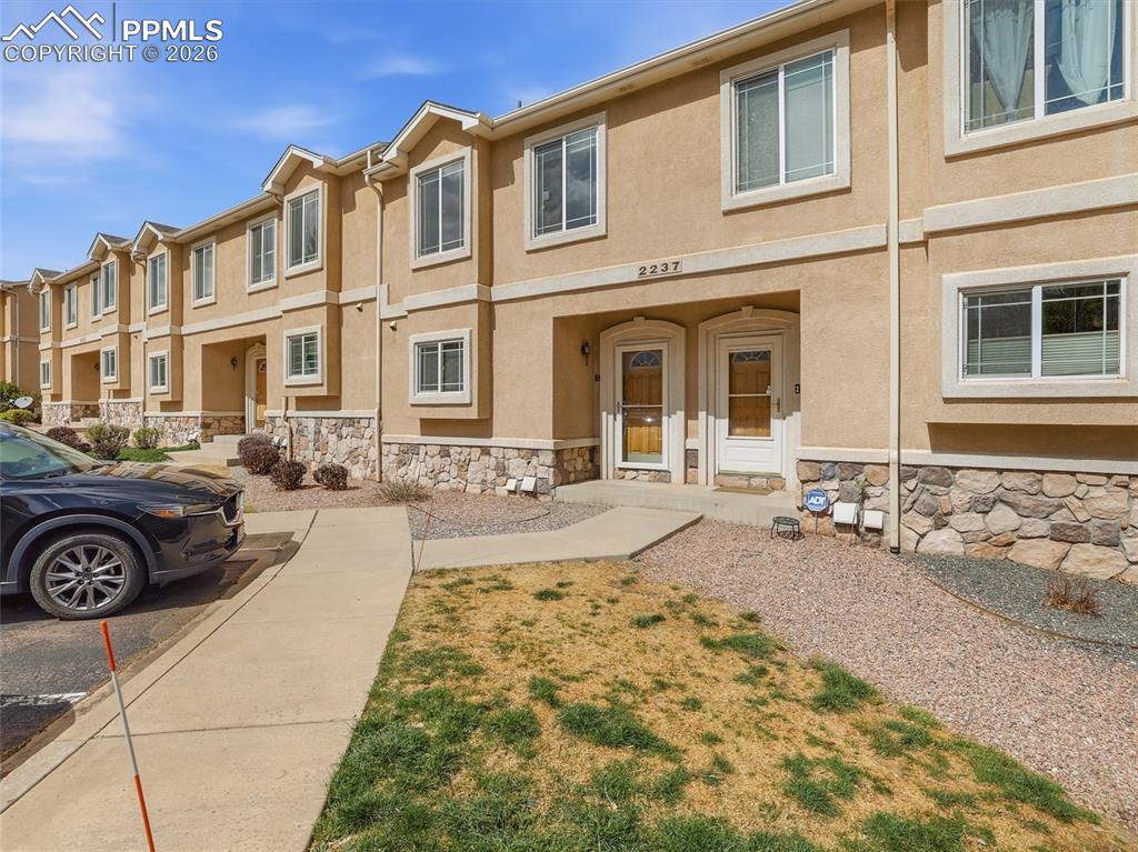 2237 Stepping Stones Way Colorado Springs CO 80904