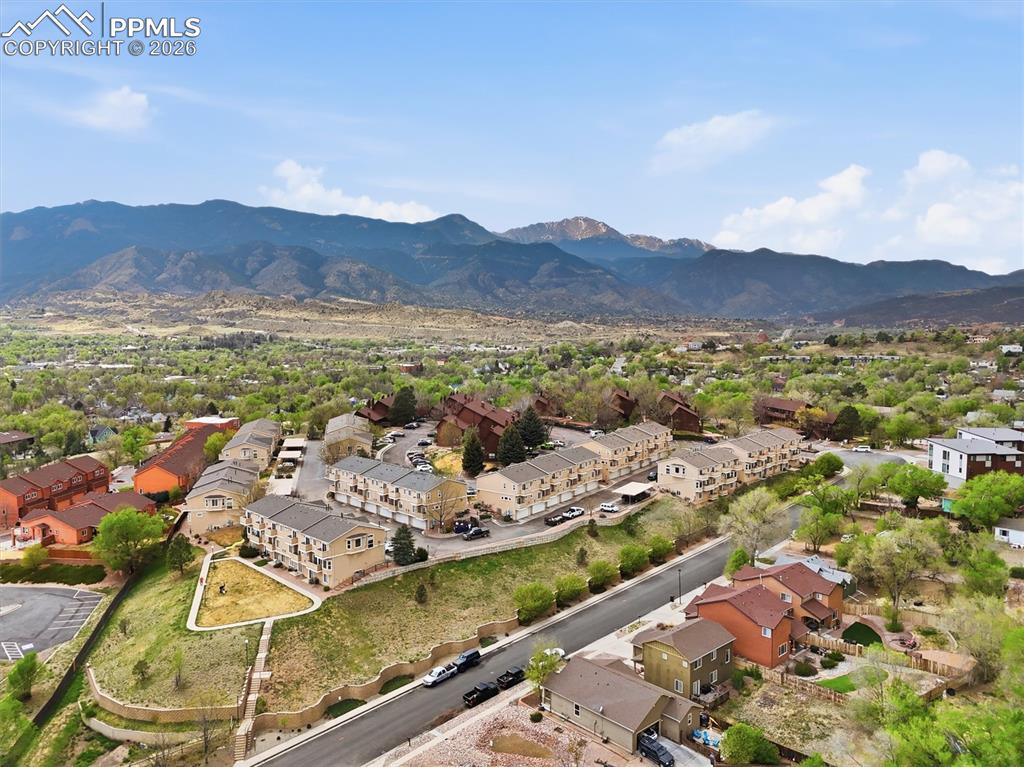 2237 Stepping Stones Way Colorado Springs CO 80904