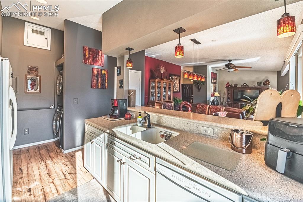 1126 Fontmore Road Colorado Springs CO 80904