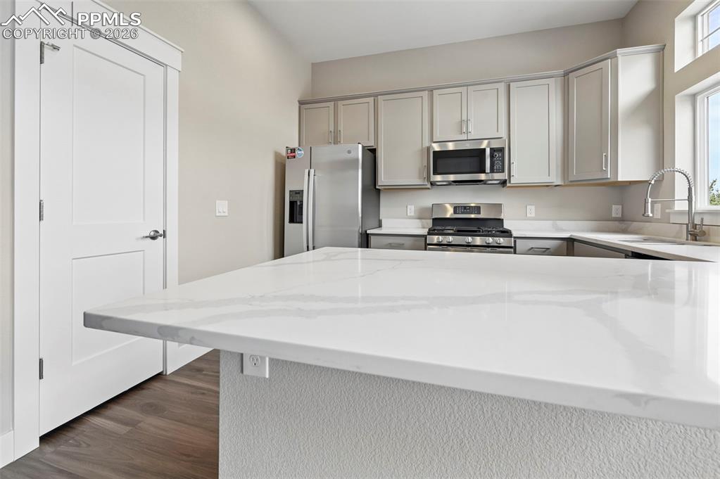 5940 Eagle Glen View Colorado Springs CO 80919