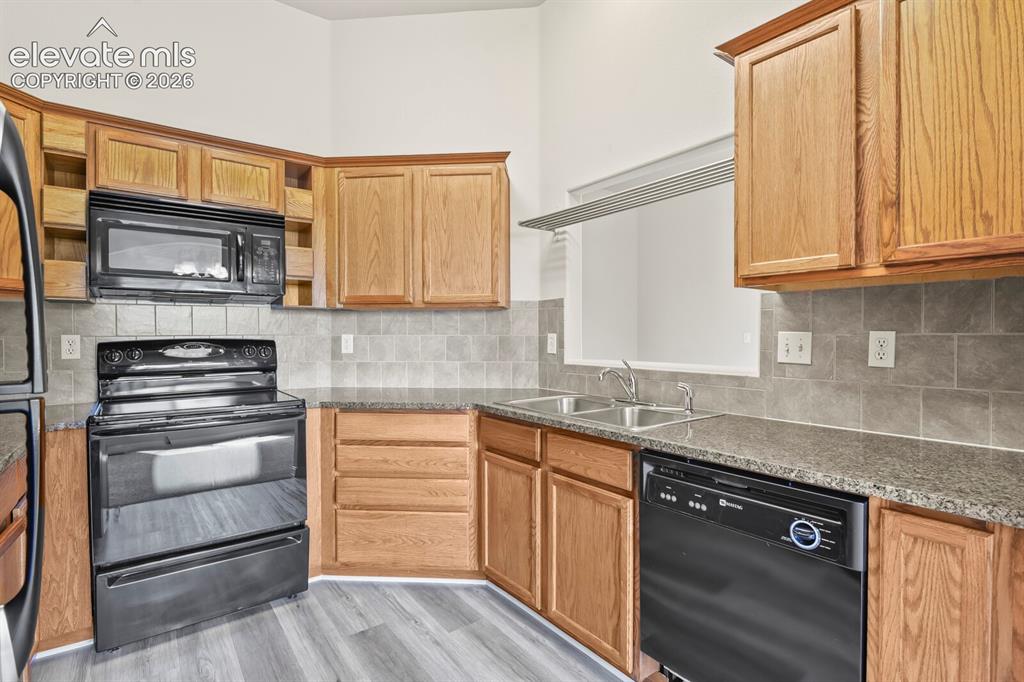 1590 Little Bear Creek Point Colorado Springs CO 80904