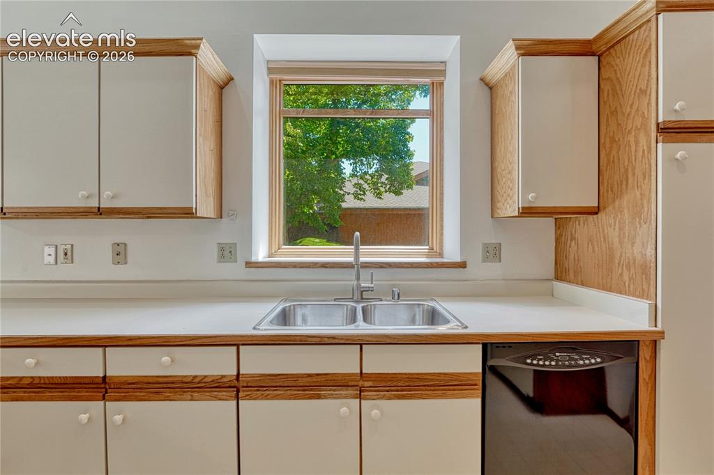 2338 Wood Avenue Colorado Springs CO 80907