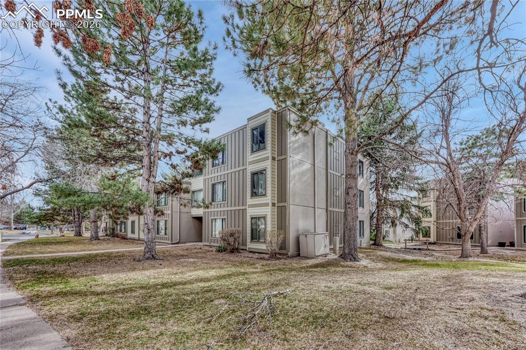 2525 S Dayton Way Denver CO 80231