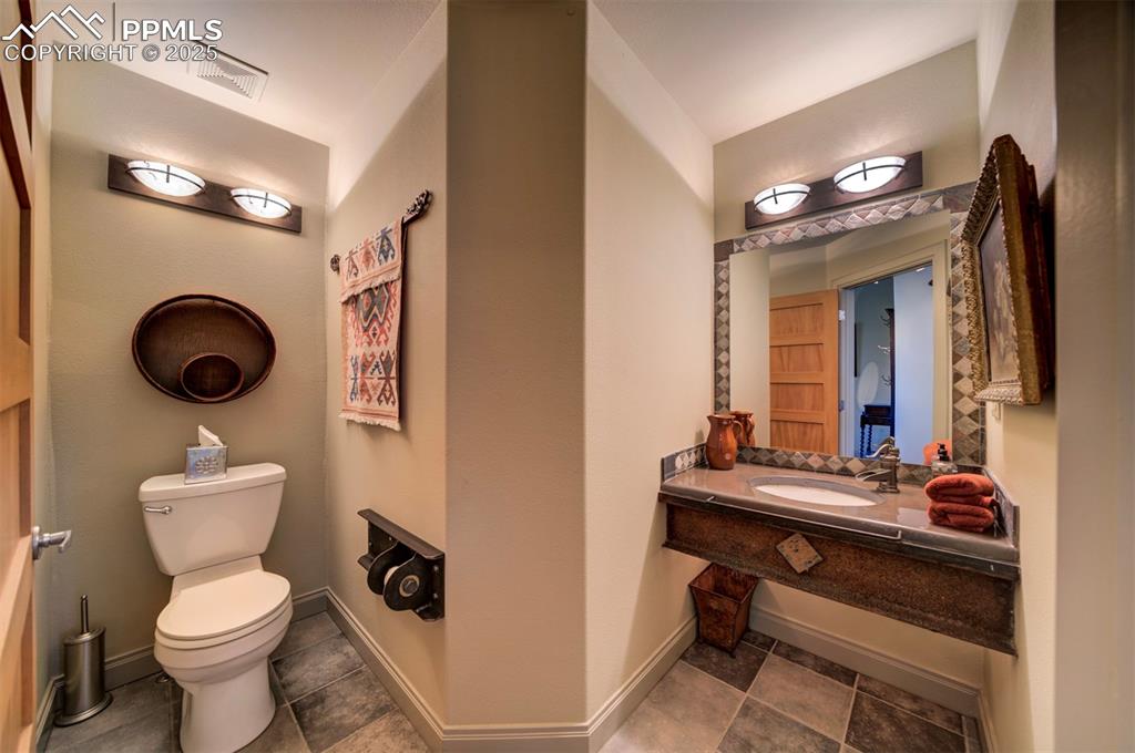 105 Aberdeen Bluff Pueblo CO 81004