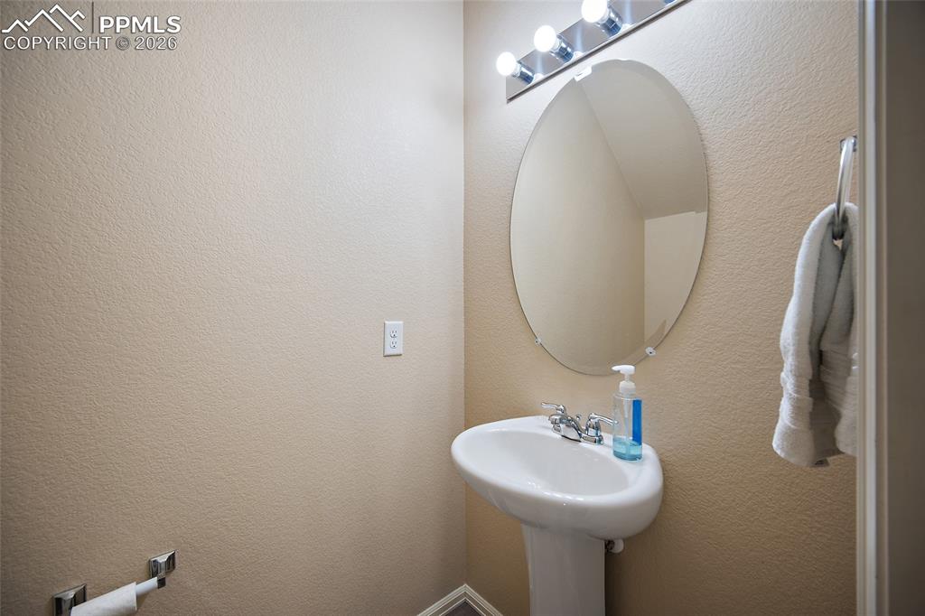 2488 Gilpin Avenue Colorado Springs CO 80910
