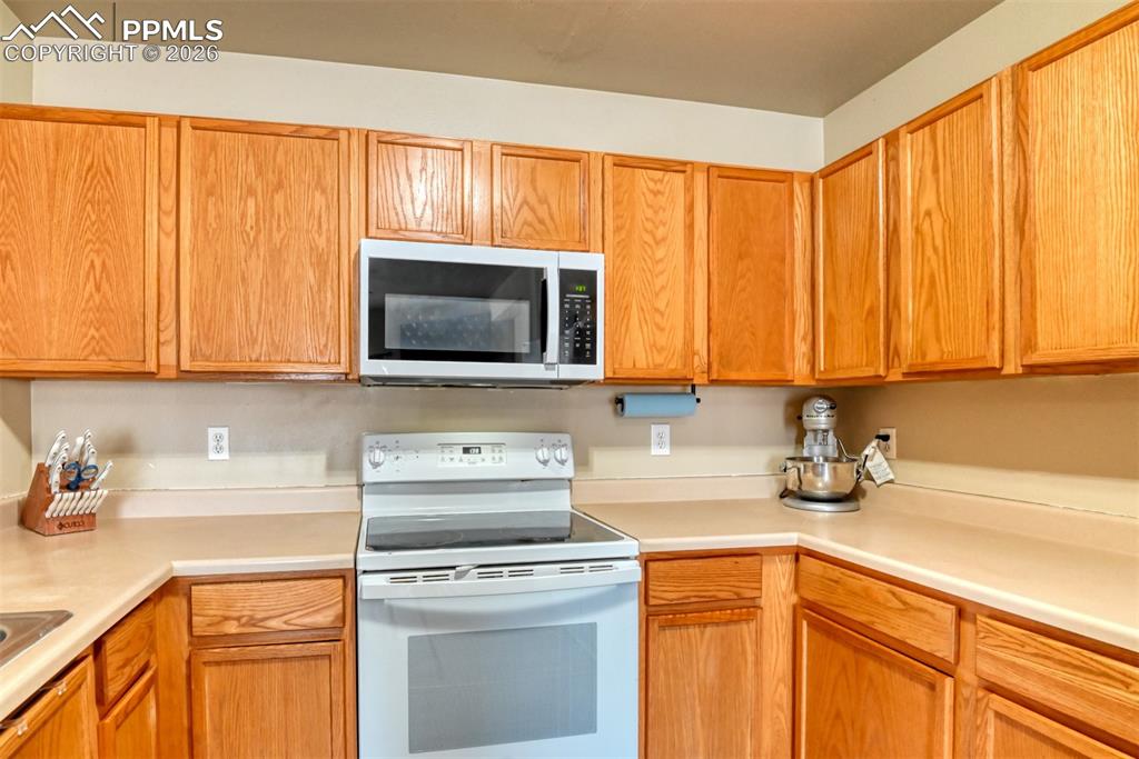 2049 Legacy Ridge View Colorado Springs CO 80910