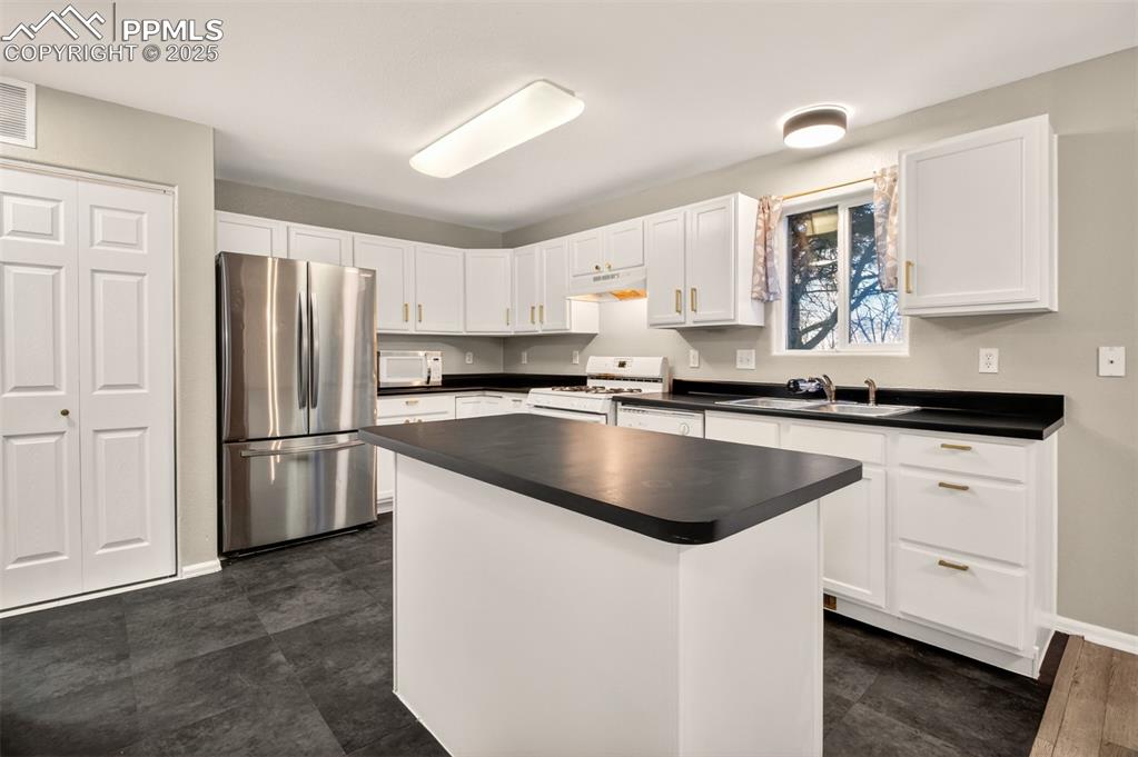 179 Ellers Grove Colorado Springs CO 80916