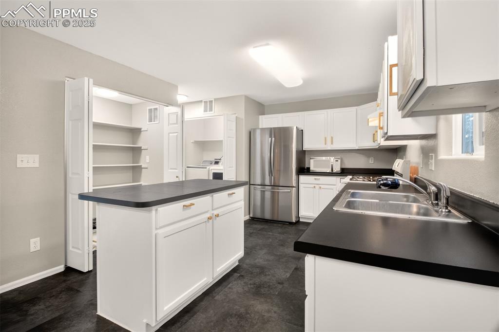 179 Ellers Grove Colorado Springs CO 80916