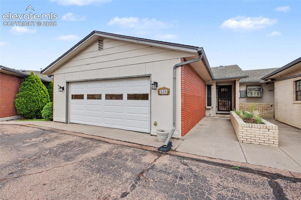 538 Lakewood Circle Colorado Springs CO 80910